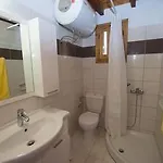 Erifili Apartamento *